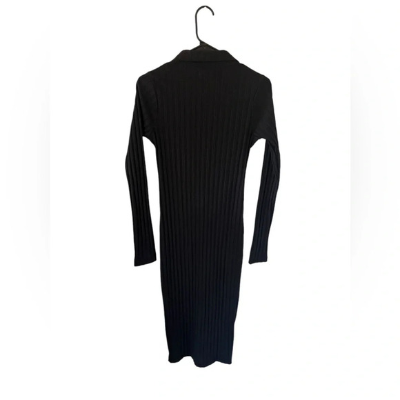 Good American Black Ribbed Button Front Midi Dress - Picture 4 of 9